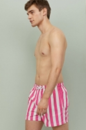 Swim shorts 5.99 €