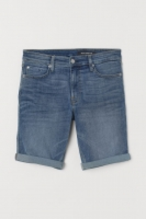 Tech Stretch Skinny Shorts 17.99 €