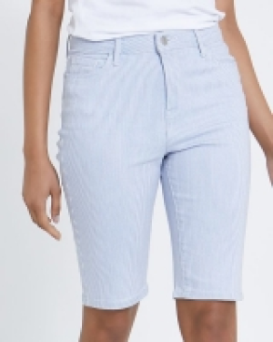 Stripe Knee Shorts 5.00 €