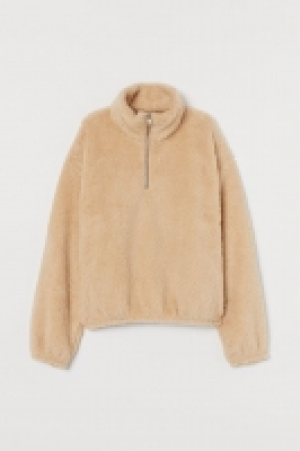 HM  Pile top with a zip