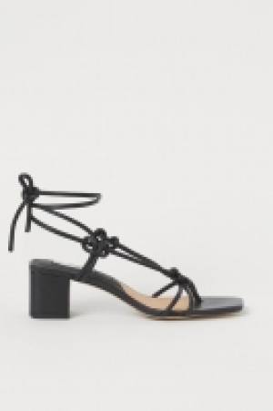 Leather sandals 40.00 €