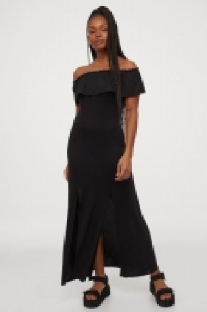 HM  Off-the-shoulder maxi dress