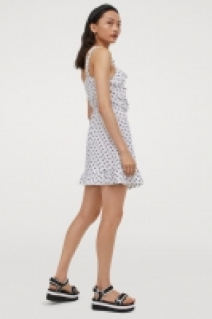 HM  Flounced wrap dress