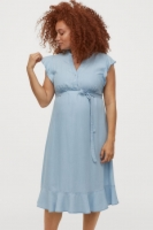 HM  MAMA Lyocell denim dress