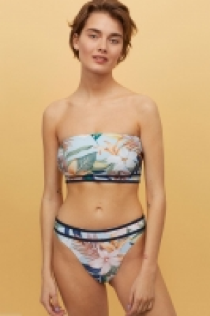 Padded bandeau bikini top 10.00 €