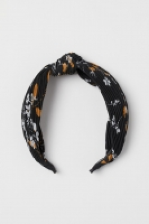 Alice band with a knot detail 6.00 €