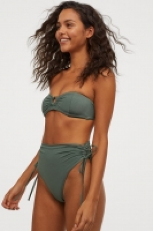 Brazilian bikini bottoms 6.00 €