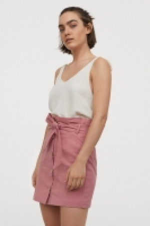 Crêpe paper bag skirt 10.00 €