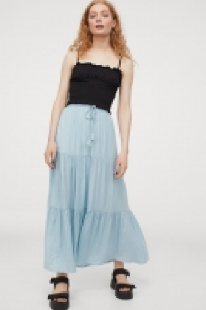 Maxi skirt 9.00 €