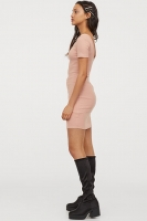 Ribbed bodycon dress 5.00 €