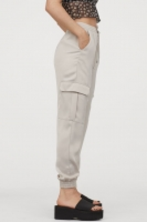 HM  Satin cargo trousers
