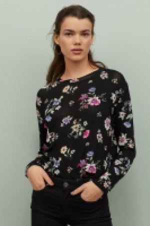 HM  Patterned jumper