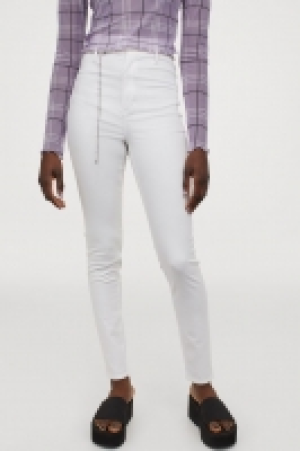 Twill trousers High Waist 8.00 €