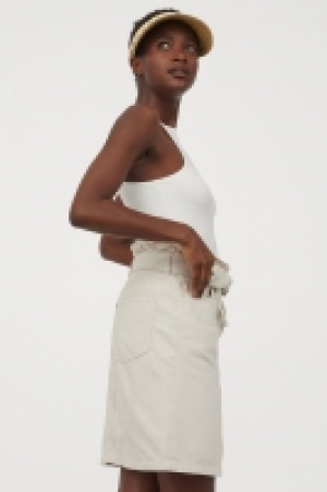 Denim paper bag skirt 18.00 €