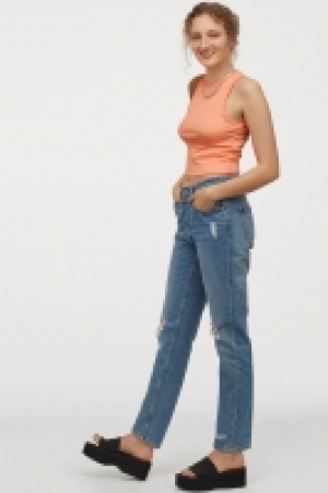 Ribbed vest top 7.00 €