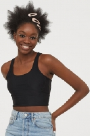 Cropped vest top 7.00 €