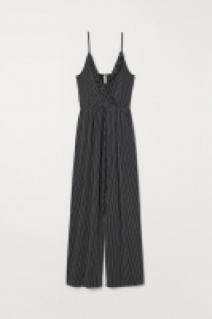 Glittery jumpsuit 18.00 €