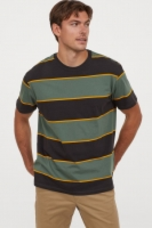 Striped T-shirt 7.00 €