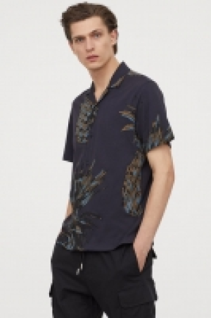 Patterned resort shirt 8.00 €