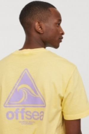 Printed T-shirt 7.00 €