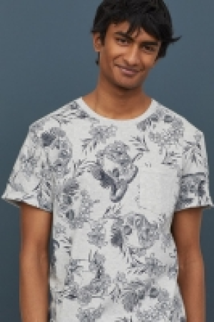 T-shirt 6.00 €