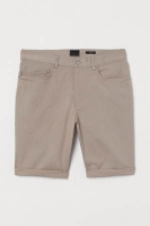 Twill shorts Slim Fit 10.00 €