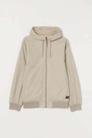 Hooded jacket 25.00 €