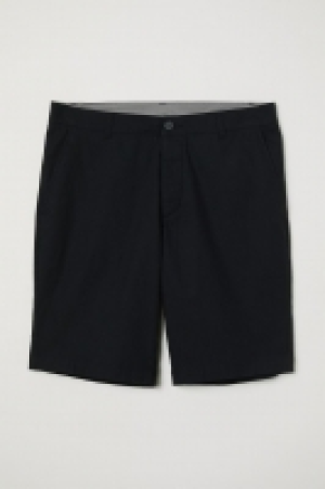 HM  Knee-length cotton shorts