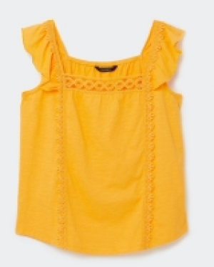 Lace Trim Vest 3.00 €