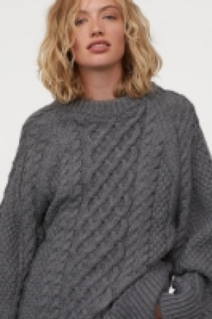 Cable-knit jumper 20.00 €