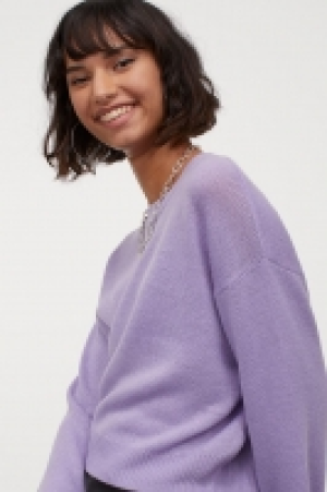 Knitted jumper 7.00 €