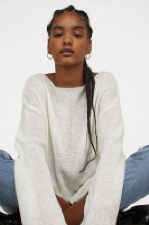 Loose-knit jumper 9.00 €