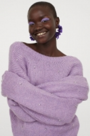 Knitted jumper 15.00 €