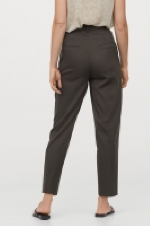 Tailored trousers 15.00 €