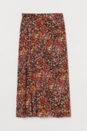 Patterned skirt 14.00 €