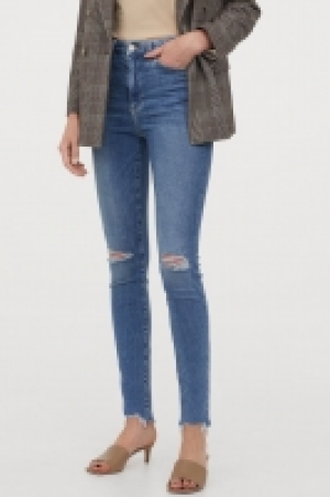 HM  Embrace High Ankle Jeans