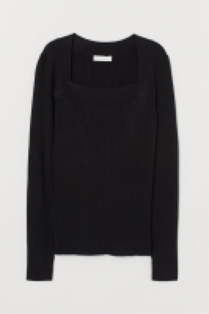 Rib-knit jumper 13.00 €