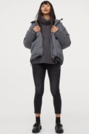 MAMA Skinny Ankle Jeans 25.00 €