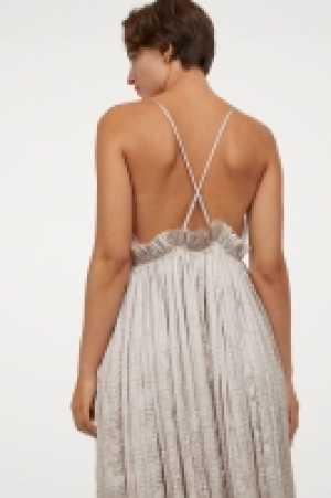 Draped dress 23.00 €