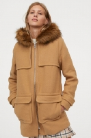 Hooded jacket 28.00 €