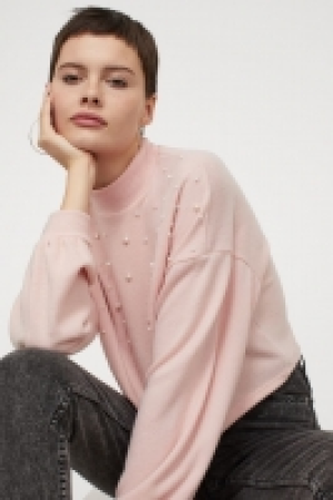 Beaded jumper 11.00 €