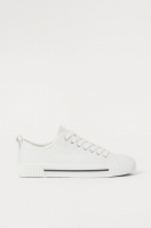 Trainers 14.00 €