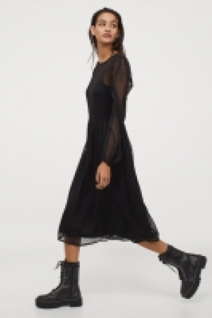 Chiffon dress 16.00 €