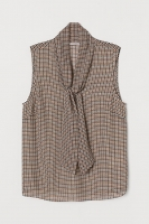 Tie-detail top 13.00&nbsp;&euro;