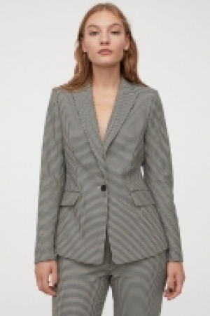 Fitted jacket 23.00 €