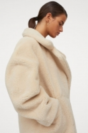Short coat 45.00 €