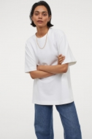 Oversized T-shirt 25.00 €
