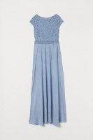 HM  Lace-detail maxi dress