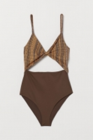 Cut-out swimsuit 18.00 €
