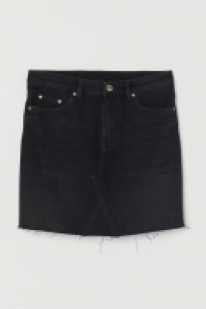 Denim skirt 13.00 €